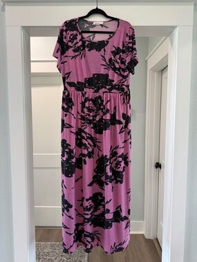 Pink Floral Maxi Dress w/Pockets- Black Print - Scoop Neck Maxi